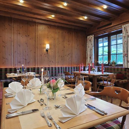 Hotel Zur Post Ашхайм Екстериор снимка