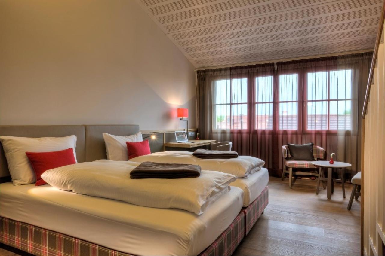 Hotel Zur Post Ашхайм Екстериор снимка