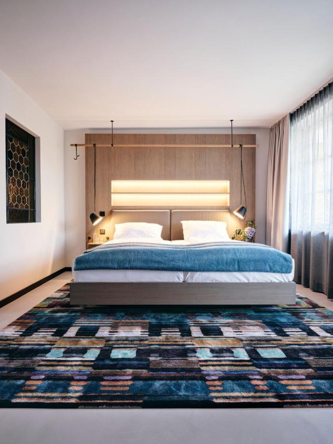 Hotel Zur Post Ашхайм Екстериор снимка
